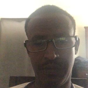 Meet your Posher, Dereje